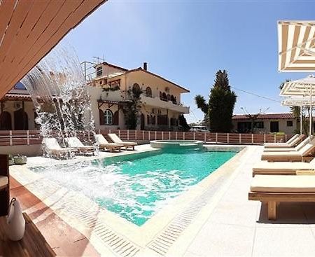 Athina Apartments Stoúpa Exterior photo