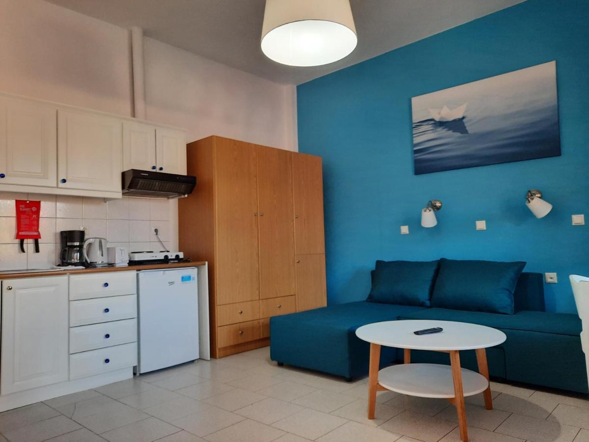 Athina Apartments Stoúpa Exterior photo
